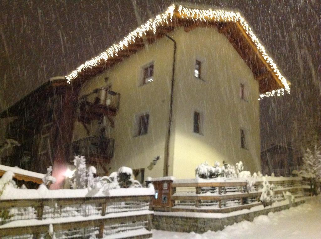 Agriturismo Gli Elfi Аоста Экстерьер фото